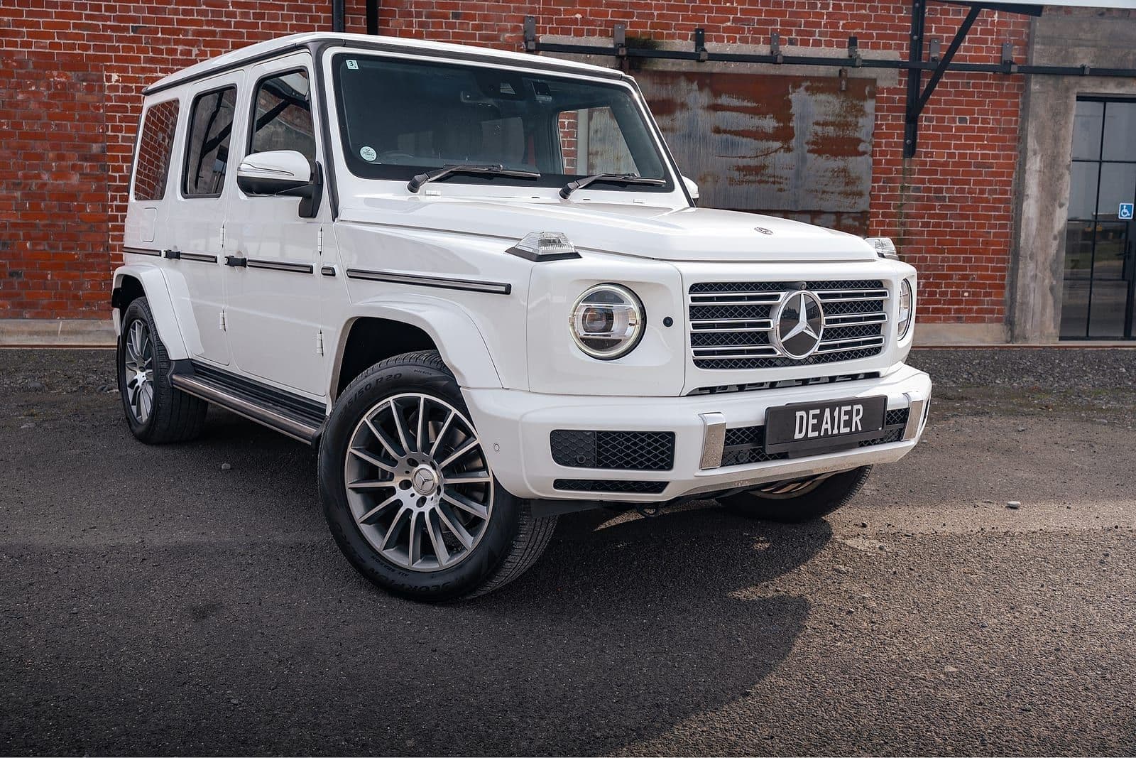 2020 Mercedes-Benz G350D AMG-LINE