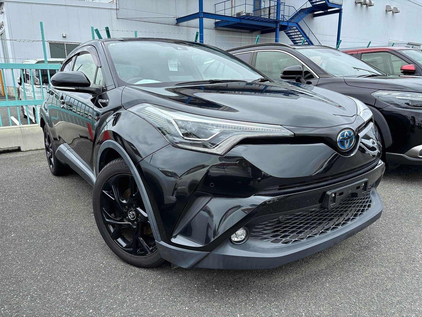 2019 TOYOTA C-HR G MODE NERO