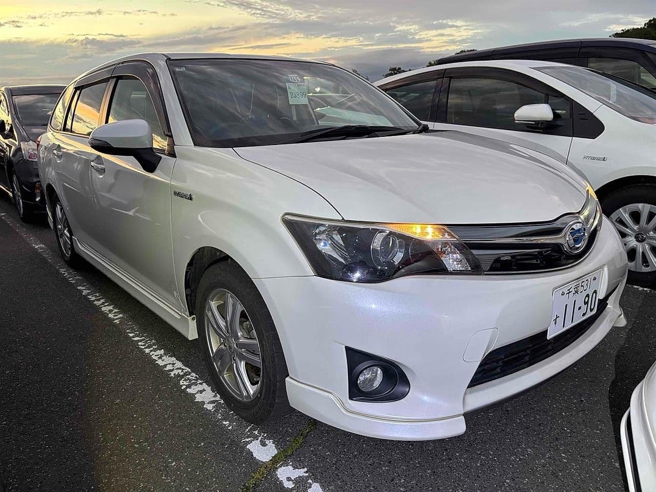 2014 Toyota Corolla FIELDER HYBRID G AERO TOURER WB