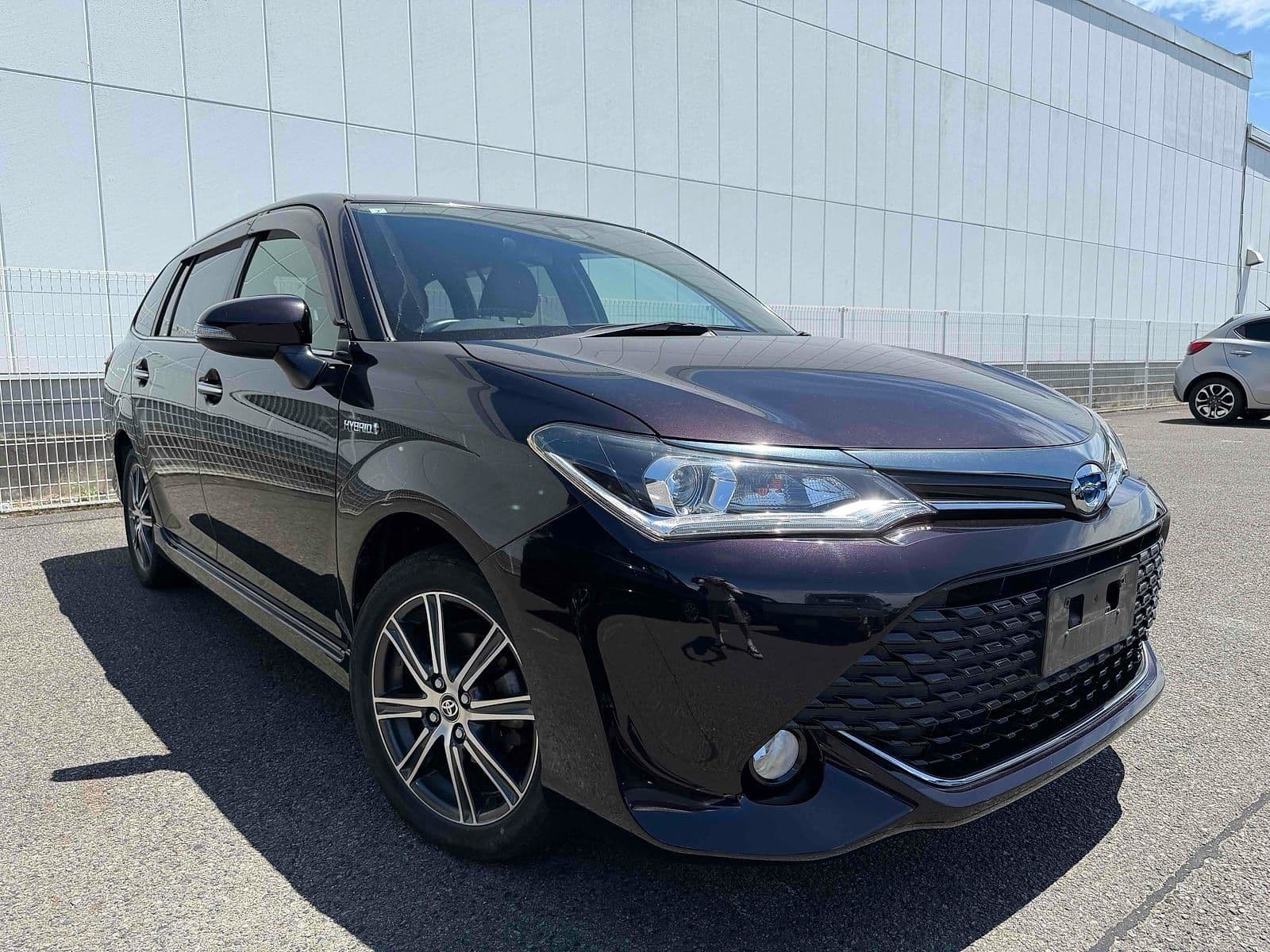 2015 TOYOTA COROLLA FIELDER HV G WXB