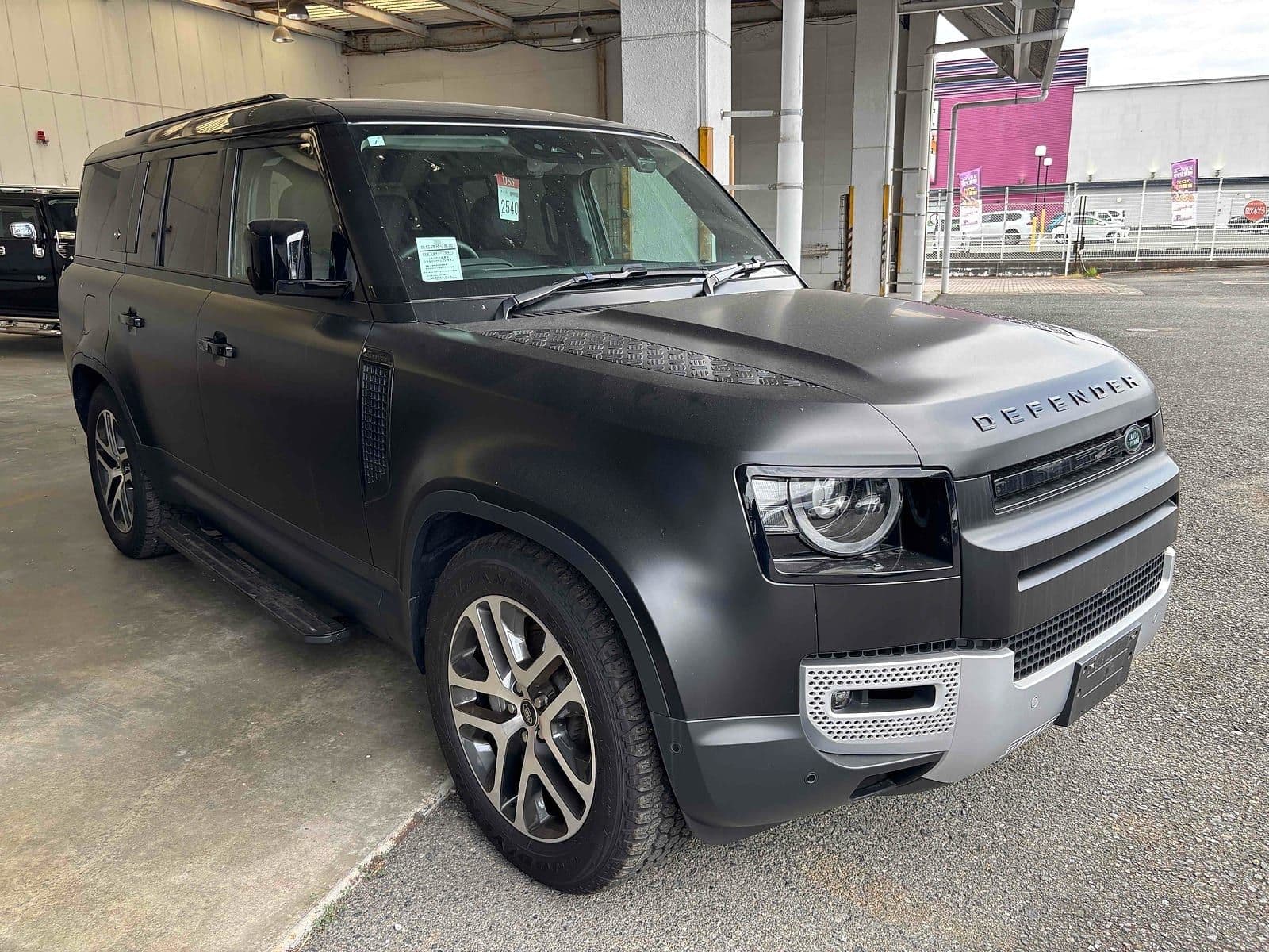 2023 LAND ROVER DEFENDER 130 4WD EASTNOR EDITION 8 Seats
