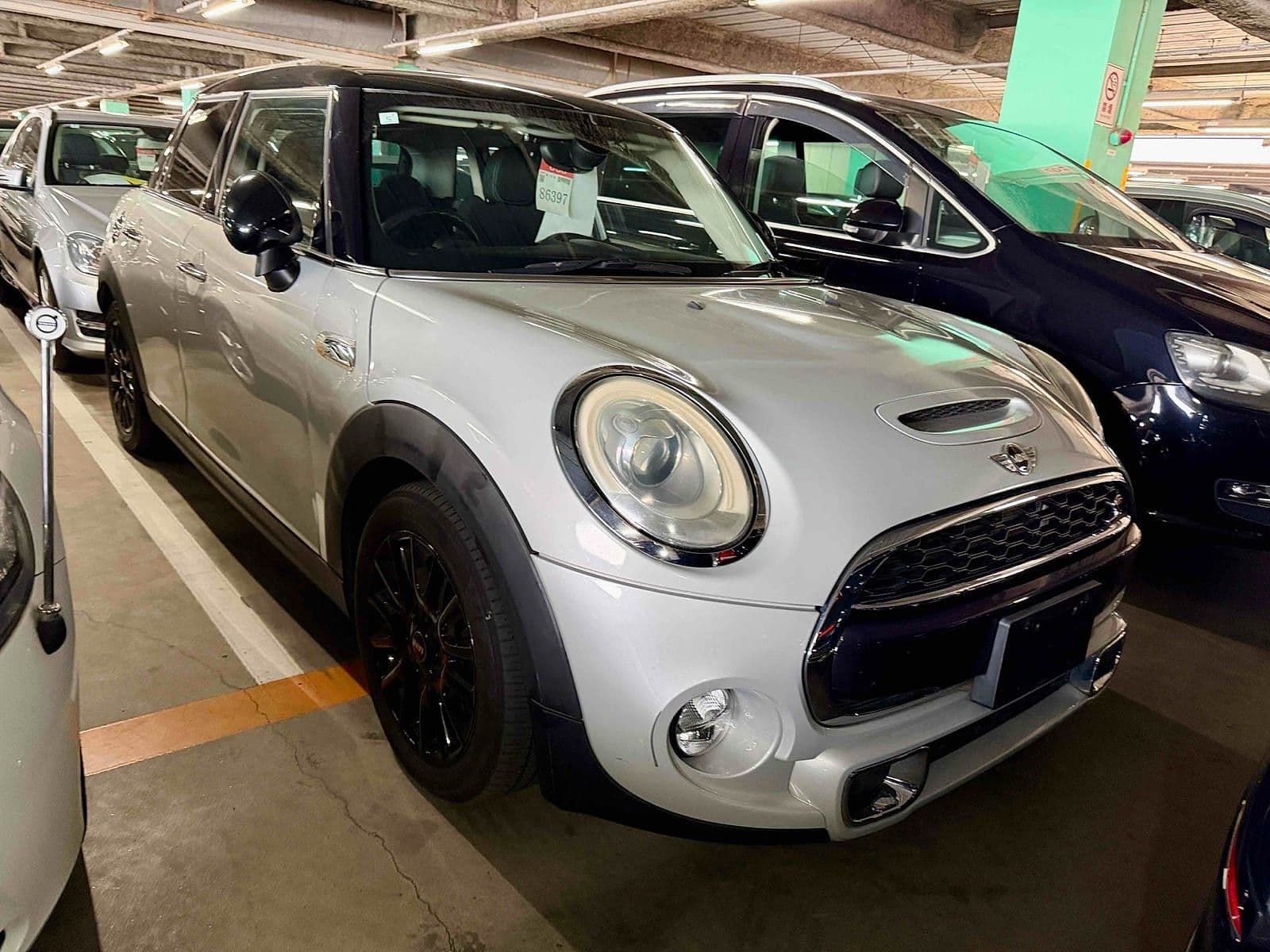2015 MINI 5D COOPER S